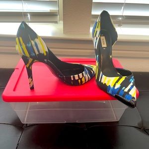 Ladies 4 inch heel multi color shoe